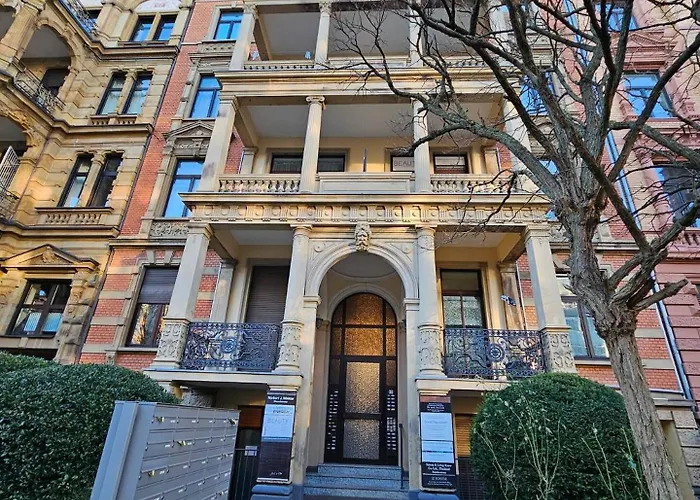 Apartment Wiesbaden Mitte, Zentral Am Park, Congresscenter 5 Min, Bahnhof 10Min